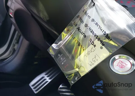 2025 Acura Rdx A-Spec Package z USA, uszkodzony, nr VIN 5J8TC2H63SL015894